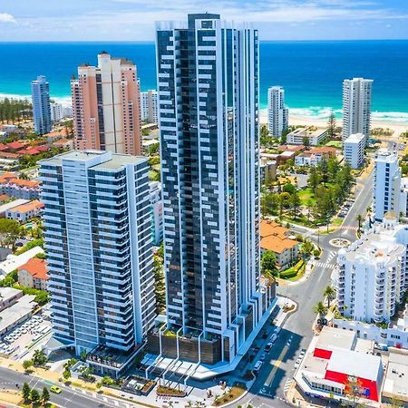 Qube Broadbeach Ocean View Apartments โกลด์โคสต์ ภายนอก รูปภาพ