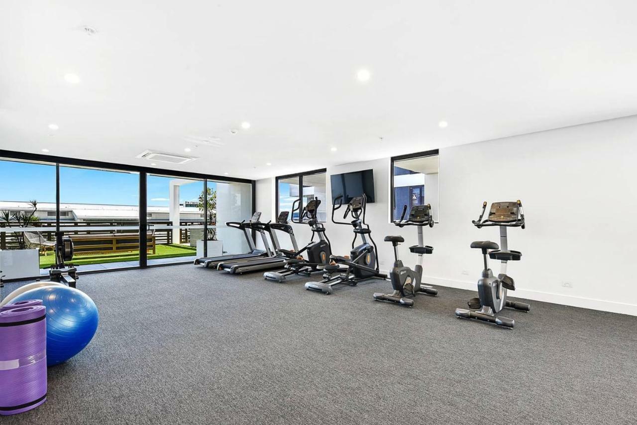 Qube Broadbeach Ocean View Apartments โกลด์โคสต์ ภายนอก รูปภาพ